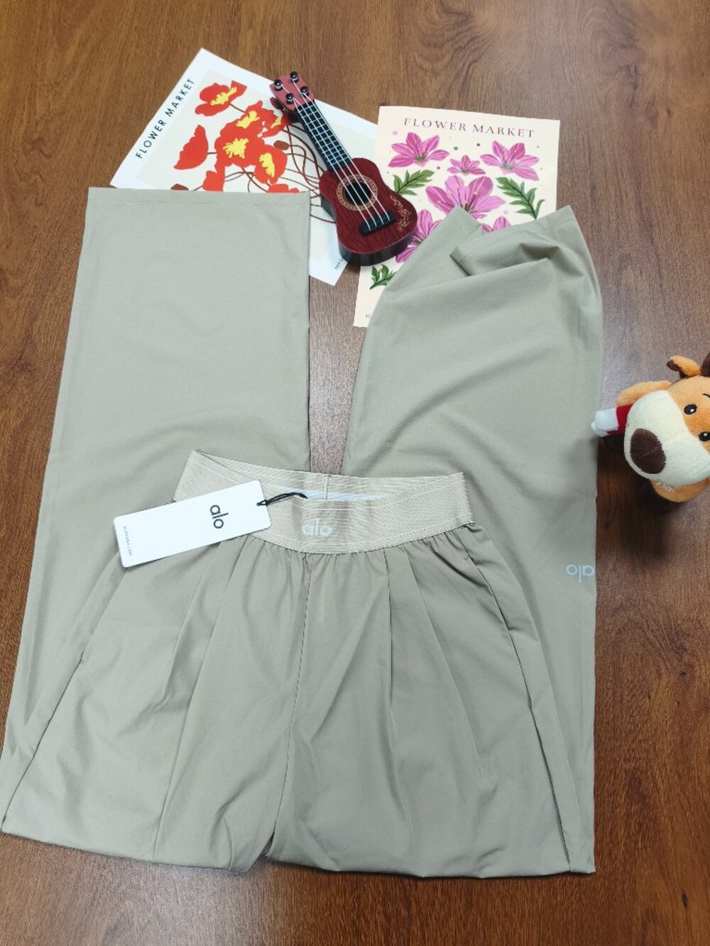 Alo Yoga Gravel Suit Up Pants Relaxed Fit(Regular)💖Minimal Effort/Maximum Style - Picture 2 of 9